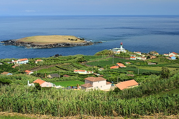 městečko Topo na východním cípu São Jorge